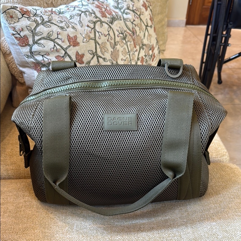 Dagne Dover Olive Green Medium Bag